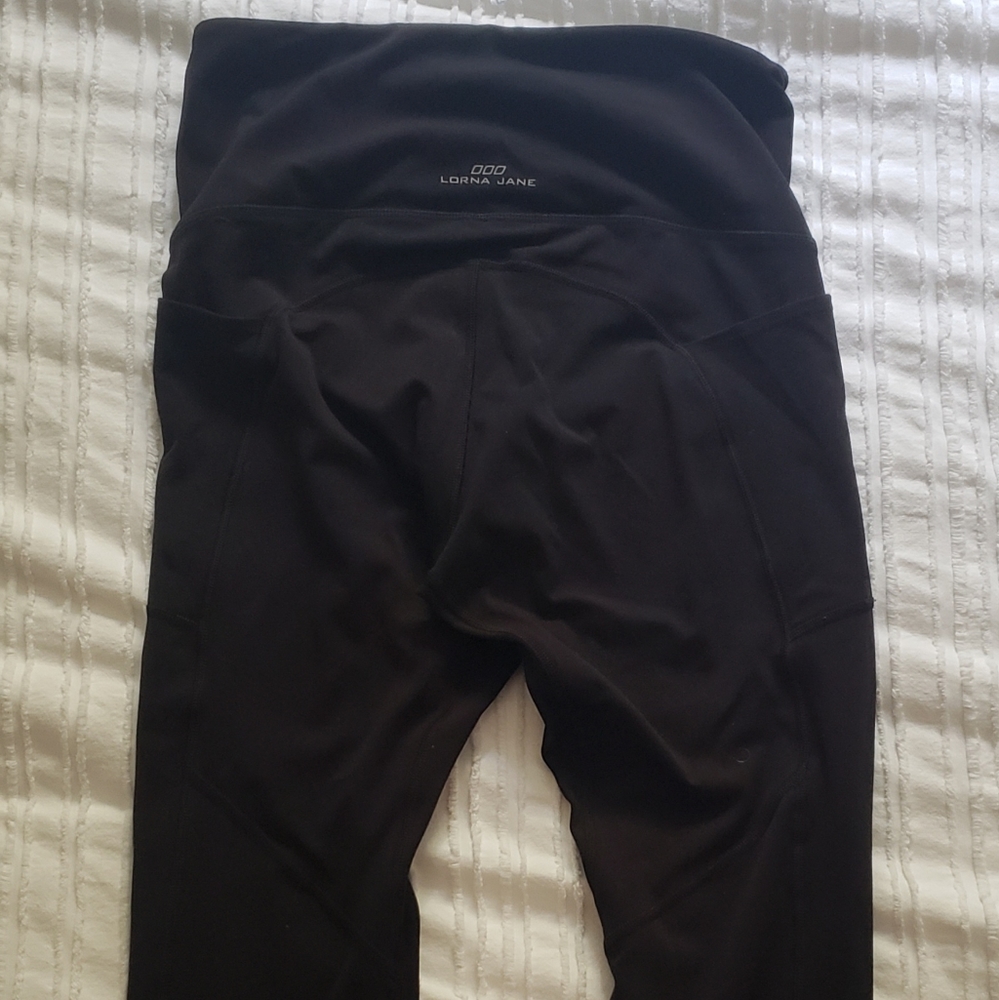Lorna Jane capri leggings